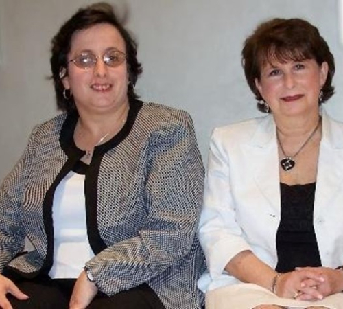 Lisa and Carolyn Cooper (z'l)